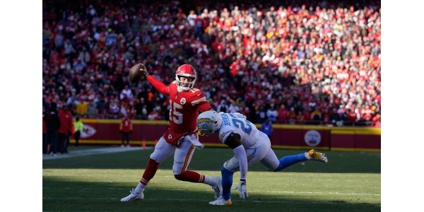 Les Chiefs de Kansas City n'ont plus aucun espoir de participer aux séries éliminatoires Les Chiefs de Kansas City n'ont plus aucun espoir de participer aux séries éliminatoires